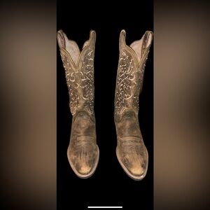Cowgirl boots new “twisted x brand”